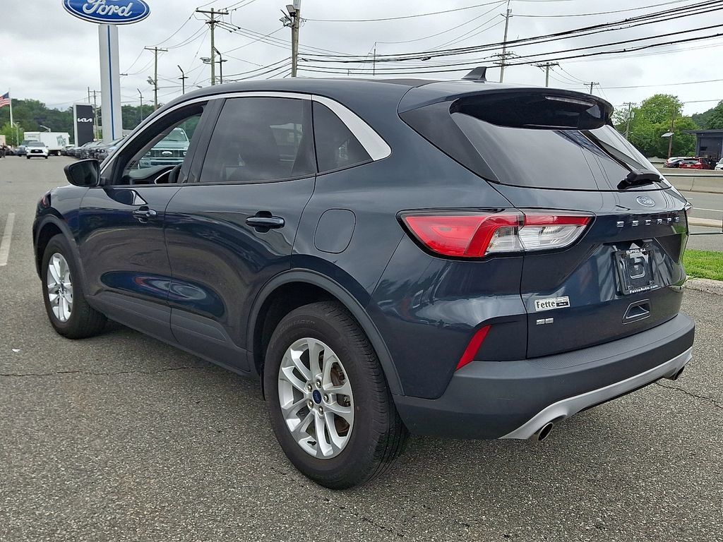 Used 2022 Ford Escape SE w/ Convenience Package AWD/4WD image 7