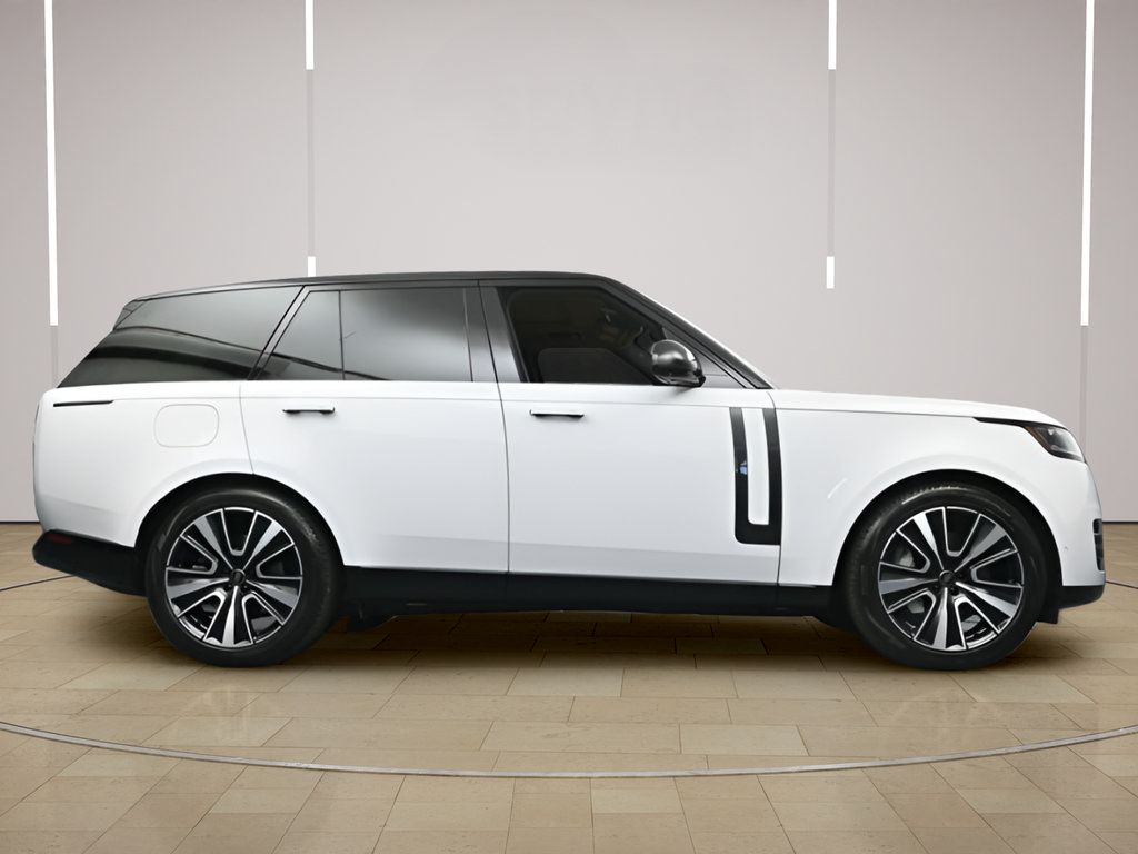 Used 2025 Land Rover Range Rover SE AWD/4WD image 28