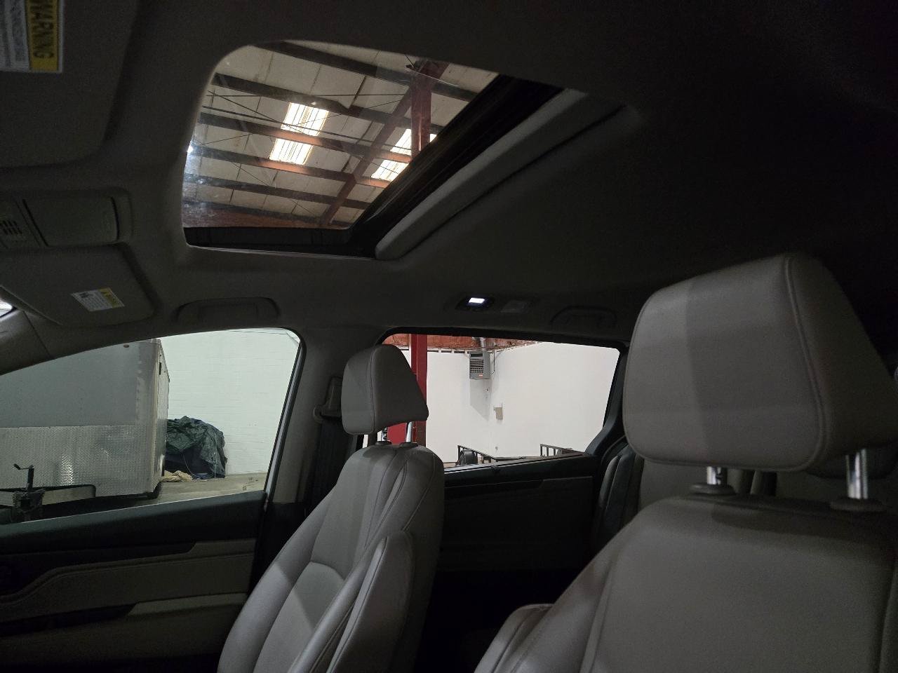 Used 2023 Honda Odyssey EX-L image 17
