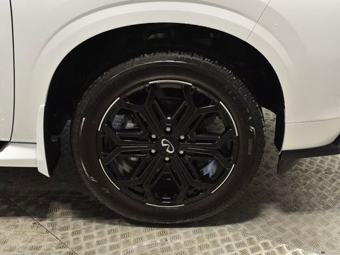 Certified 2026 INFINITI QX80 SPORT image 39