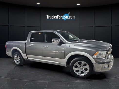 Used 2012 RAM 1500 Laramie AWD/4WD image 8