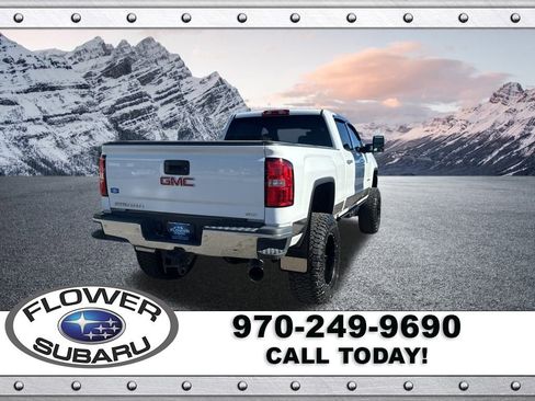 Used 2019 GMC Sierra 3500 SLT image 8