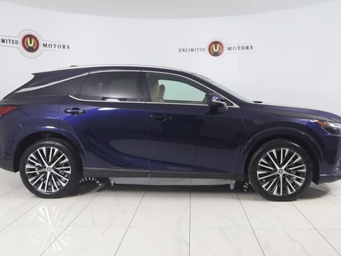 Used 2024 Lexus RX 350 Premium image 2