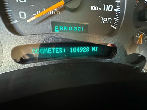 Used 2003 Chevrolet Silverado 1500 LS w/ Off-Road Package AWD/4WD image 62
