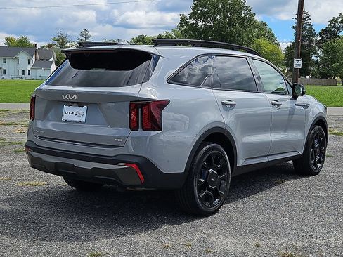 Certified 2024 Kia Sorento SX Prestige AWD/4WD image 7