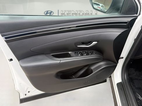 Used 2024 Hyundai Tucson SE FWD image 17