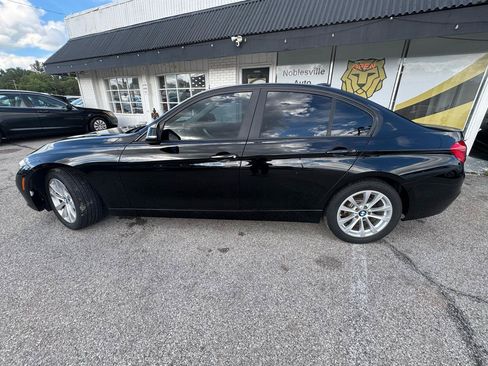 Used 2016 BMW 320i Sedan RWD image 4