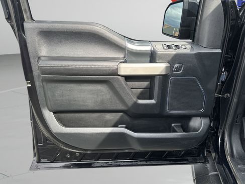 Used 2019 Ford F150 Lariat w/ Equipment Group 502A Luxury image 14