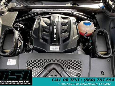 Used 2017 Porsche Macan GTS image 10