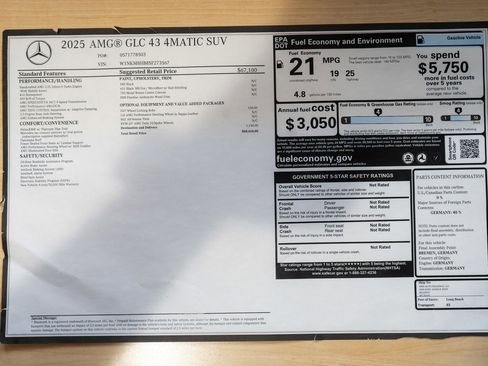 New 2025 Mercedes-Benz GLC 43 AMG 4MATIC image 35