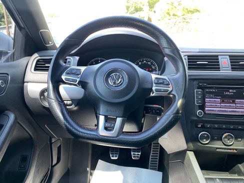 Used 2014 Volkswagen Jetta GLI Autobahn FWD image 15