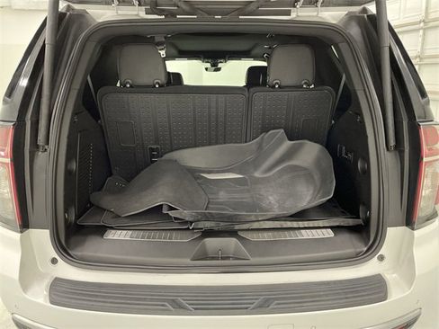 Used 2021 Chevrolet Tahoe High Country image 15
