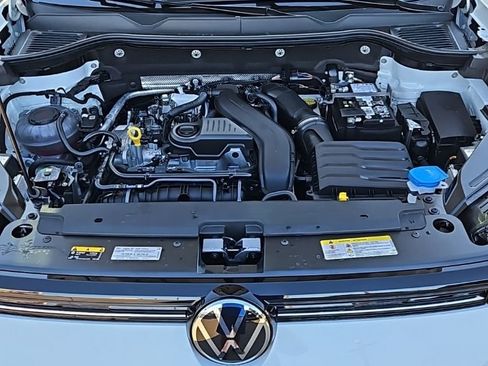 New 2026 Volkswagen Taos SE AWD/4WD image 10