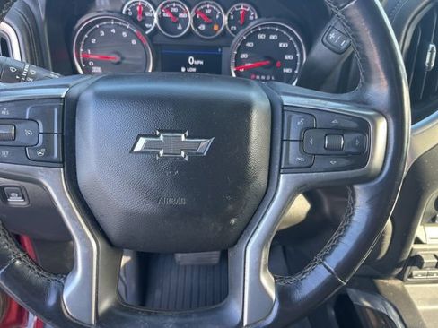 Used 2022 Chevrolet Silverado 1500 LT Trail Boss w/ Convenience Package II AWD/4WD image 19