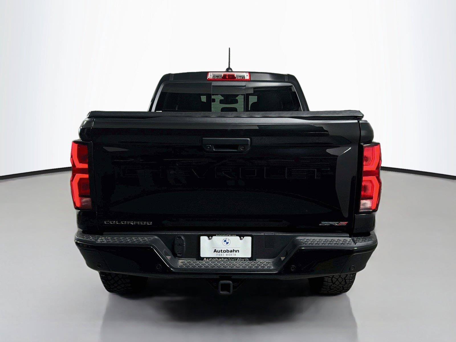 Used 2024 Chevrolet Colorado ZR2 w/ ZR2 Convenience Package III AWD/4WD image 6