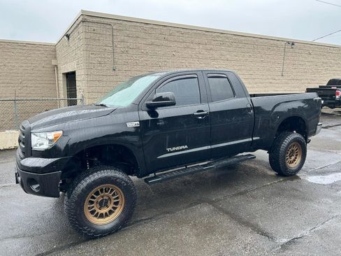Used 2010 Toyota Tundra 4x4 Double Cab image 8