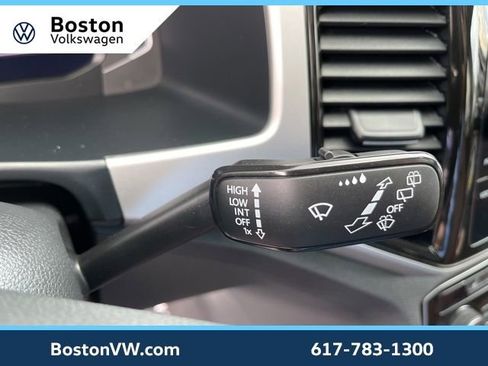 Used 2023 Volkswagen Atlas SE image 20