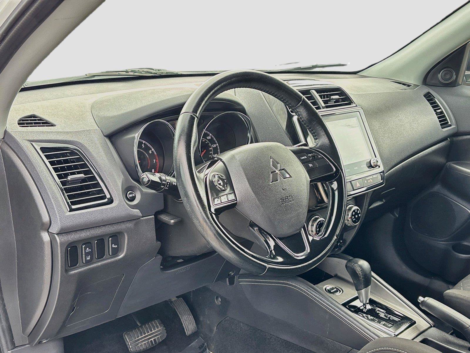 Used 2021 Mitsubishi Outlander Sport SE AWD/4WD image 9