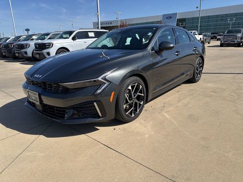 Used 2025 Kia K5 EX image 20