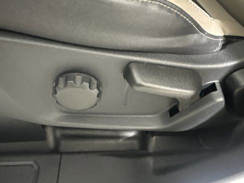 Used 2024 Ford Bronco Big Bend image 10