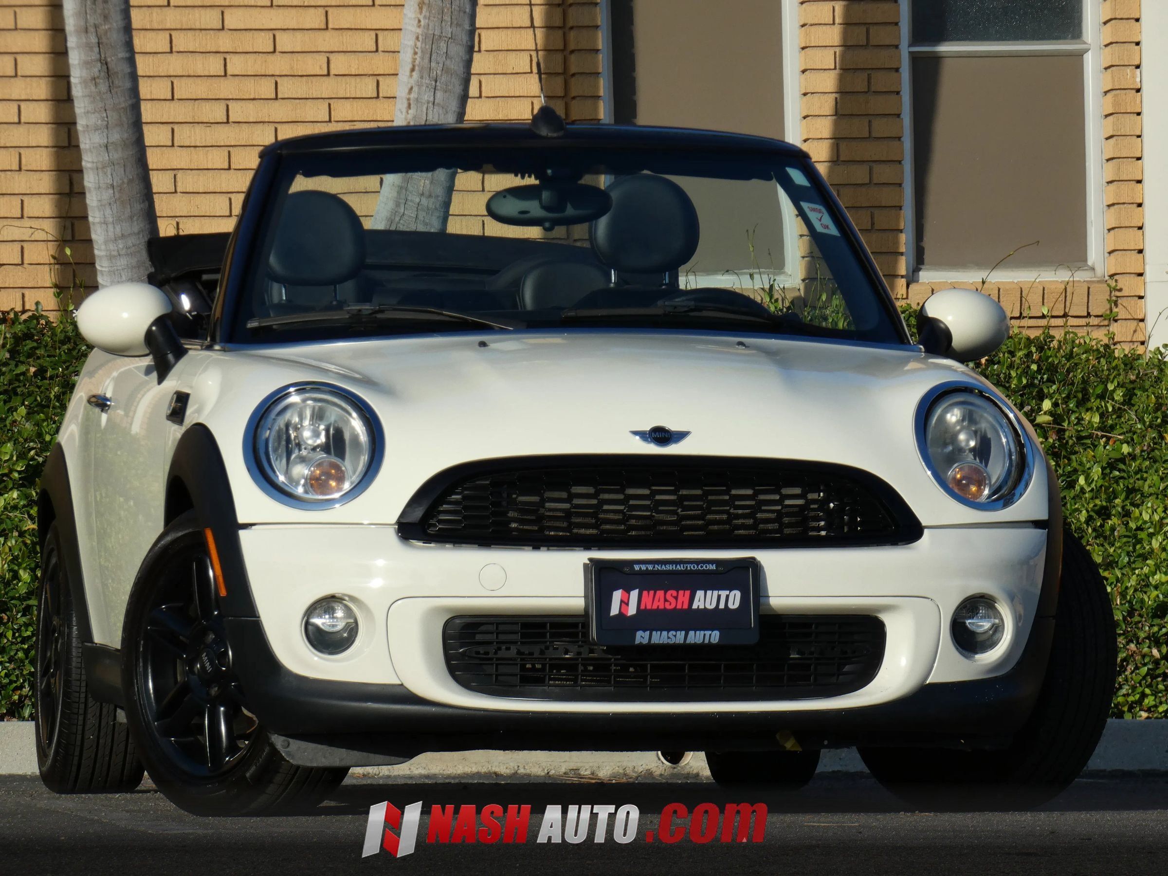 Used 2015 MINI Cooper Convertible FWD image 3