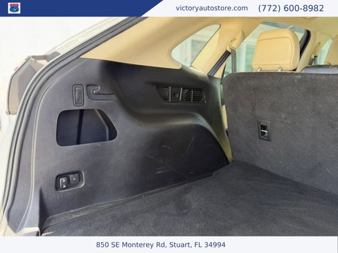 Used 2017 Ford Edge SEL w/ Equipment Group 201A FWD image 16