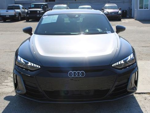 Used 2022 Audi e-tron GT Prestige w/ Prestige Package AWD/4WD image 2