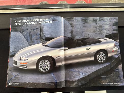 Used 2002 Chevrolet Camaro Z28 w/ SS Performance/Appearance Pkg RWD image 54