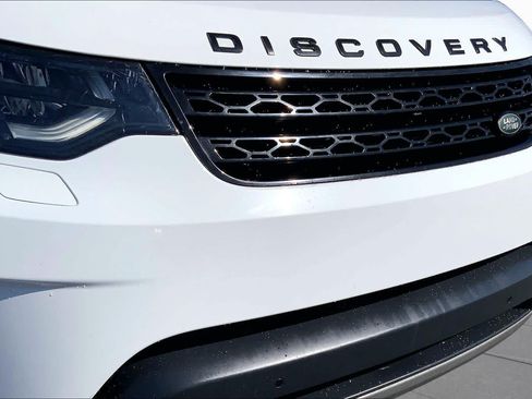 Used 2018 Land Rover Discovery SE AWD/4WD image 29