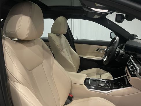 Used 2023 BMW 330i xDrive Sedan w/ Convenience Package image 16