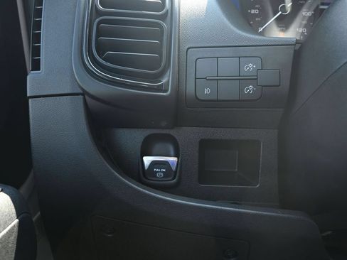 Used 2026 RAM ProMaster 2500 w/ Convenience Group FWD image 27