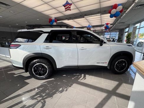 New 2026 Nissan Pathfinder Rock Creek AWD/4WD image 2