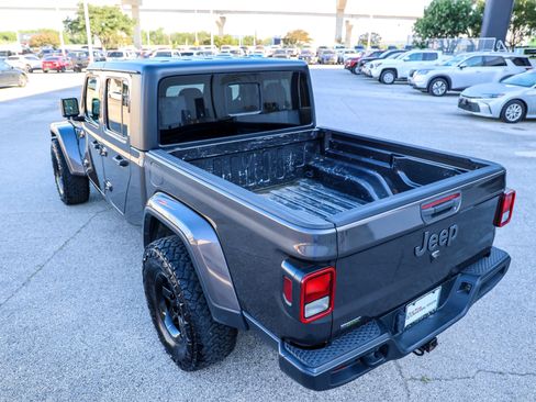 Used 2021 Jeep Gladiator Sport w/ Quick Order Package 26Q 80th AWD/4WD image 12