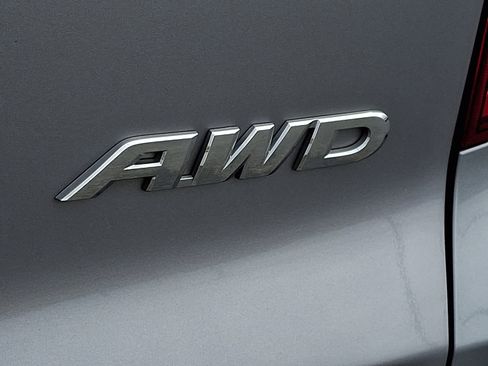 Used 2023 Honda Passport EX-L image 32