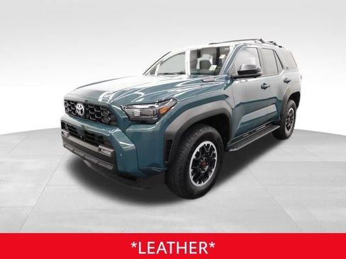 Used 2025 Toyota 4Runner TRD Off-Road Premium image 4