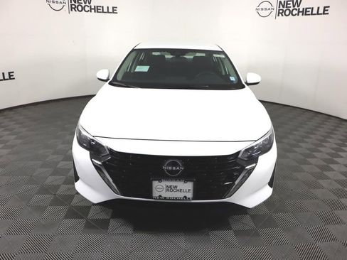 Certified 2025 Nissan Sentra S image 3