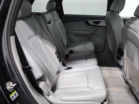 Used 2019 Audi Q7 2.0T Premium Plus w/ Premium Plus Package image 43