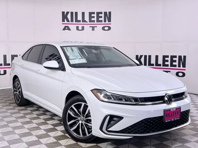New 2025 Volkswagen Jetta SE