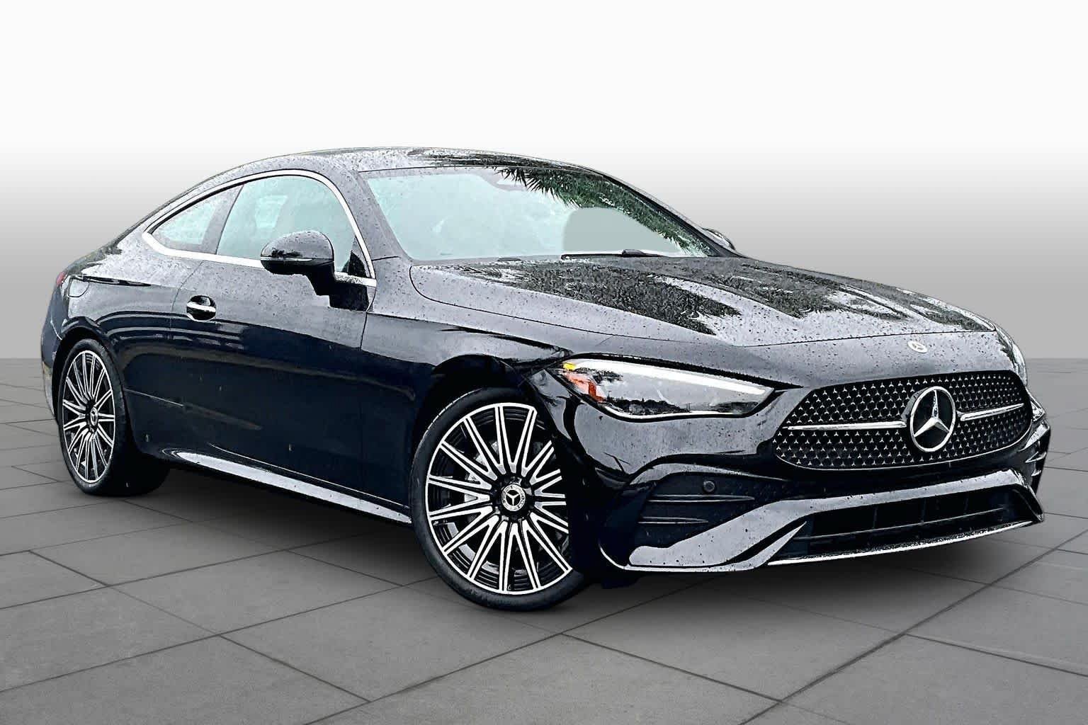 Certified 2025 Mercedes-Benz CLE 300 4MATIC Coupe image 3