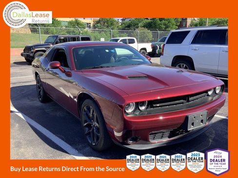 Used 2023 Dodge Challenger SXT w/ Blacktop Package image 1