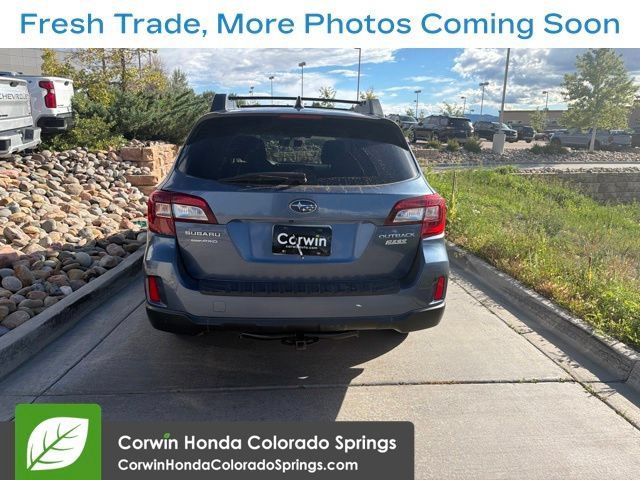 Used 2017 Subaru Outback 2.5i Premium AWD/4WD image 6