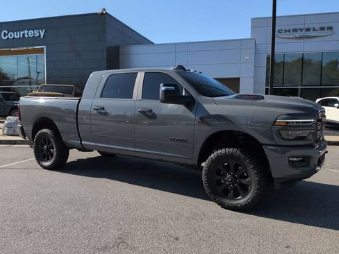 Used 2026 RAM 2500 Laramie w/ Night Edition AWD/4WD image 2
