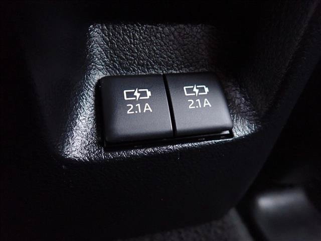 Used 2020 Toyota 4Runner SR5 Premium w/ Moonroof Package AWD/4WD image 9