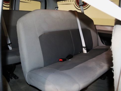 Used 2014 Ford E-350 and Econoline 350 XLT image 56