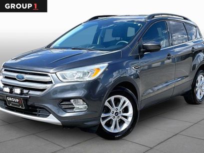 Used 2017 Ford Escape SE w/ Equipment Group 201A