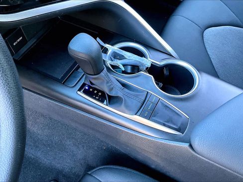 Certified 2024 Toyota Camry LE image 15