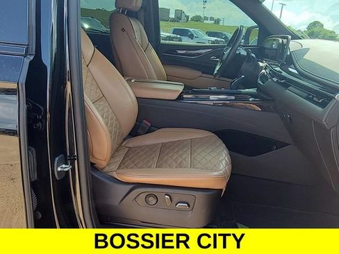 Certified 2023 Cadillac Escalade Premium Luxury w/ LPO, Radiant Package RWD image 29