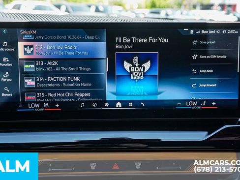 Used 2024 BMW i5 eDrive40i image 40