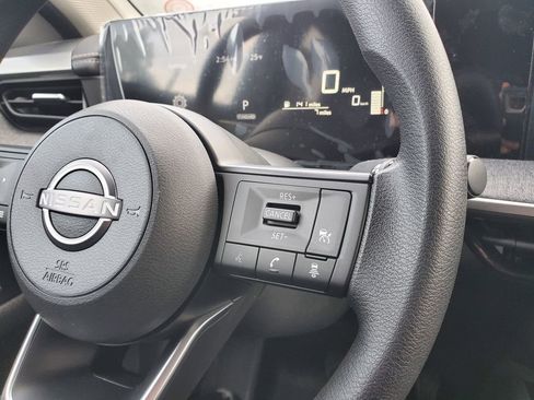 New 2026 Nissan Kicks SV image 20