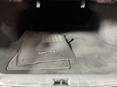 Used 2022 Nissan Sentra SV w/ Trunk Package FWD image 44